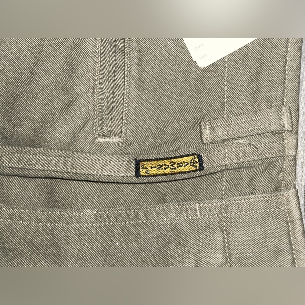 Armani Jeans Khaki Pants Mens Size 30/34 Olive Green Flat Front Casual Cotton‍‍‍ - Picture 6 of 11